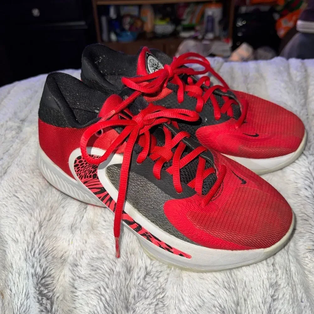 Nike Zoom Freak 4 